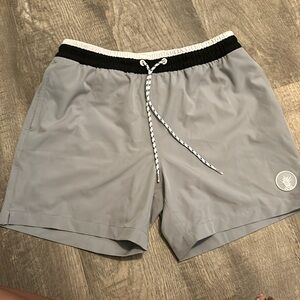 New! Medium Chubbies Lined Classic Swim Trunks